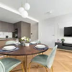 Appartement Atmospheric With Ideal Location In Cracow By Renters *