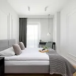 Atmospheric With Ideal Location In Cracow By Renters *