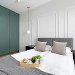 Atmospheric With Ideal Location In Cracow By Renters *