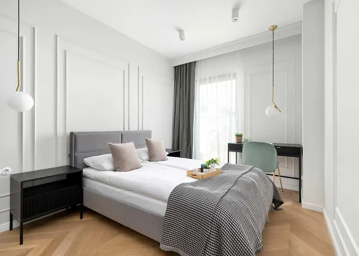 Atmospheric With Ideal Location In Cracow By Renters * 크라쿠프