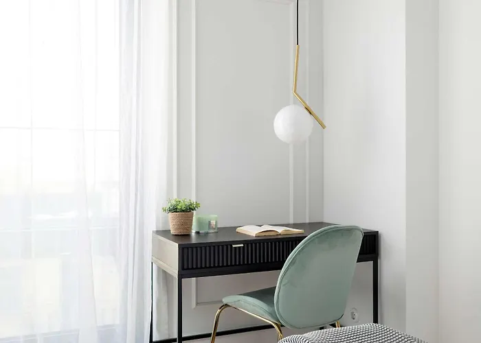 아파트 Atmospheric With Ideal Location In Cracow By Renters 크라쿠프