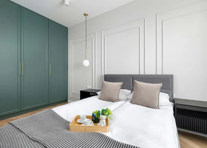 Atmospheric With Ideal Location In Cracow By Renters *